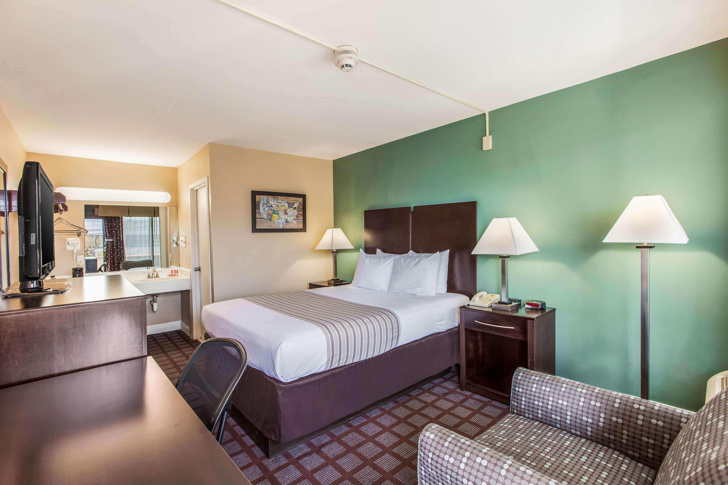 Super 8 By Wyndham Meadowlands Hotel Carlstadt Luaran gambar